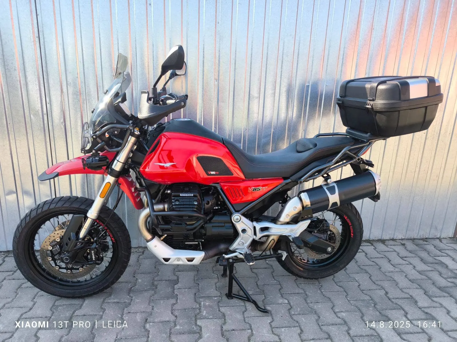 Moto Guzzi V 85 TT