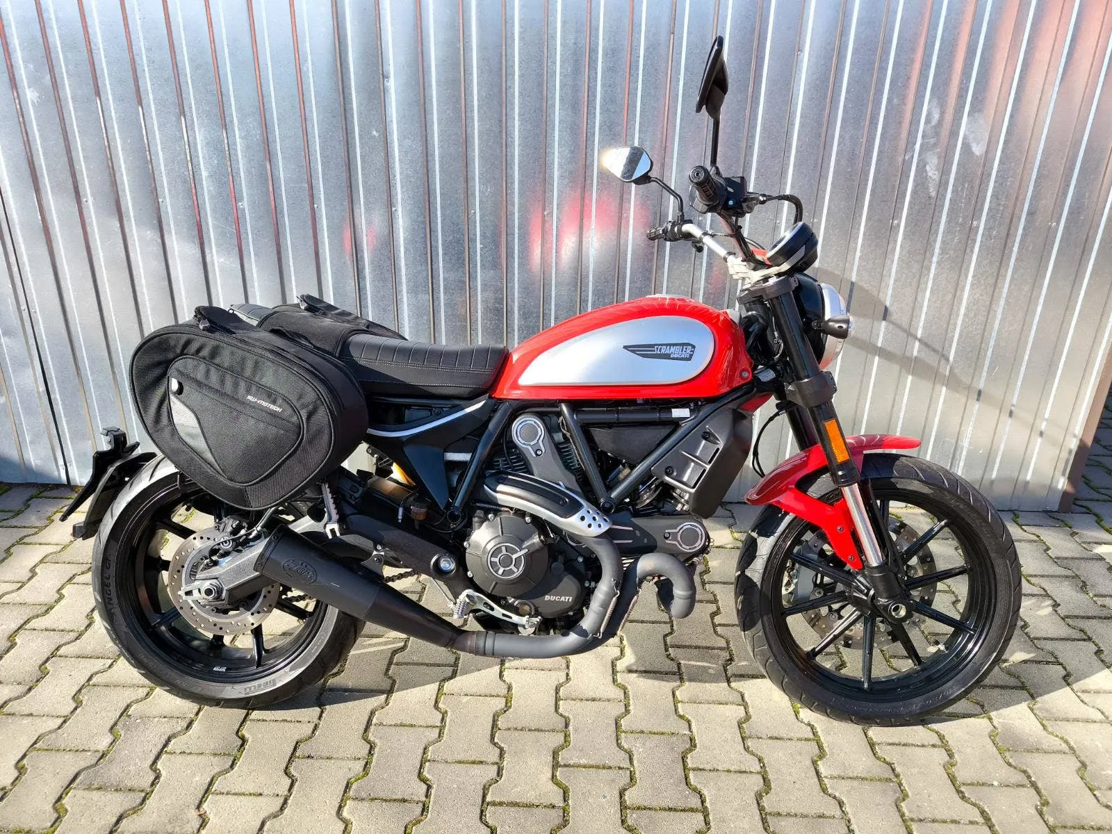 Ducati Scrambler Icon