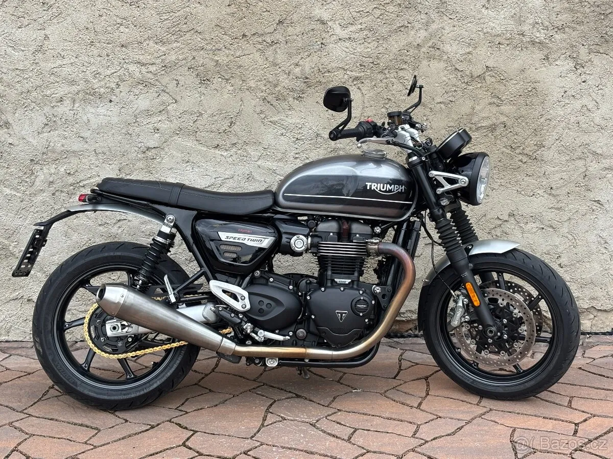 Triumph Speed Twin 1200