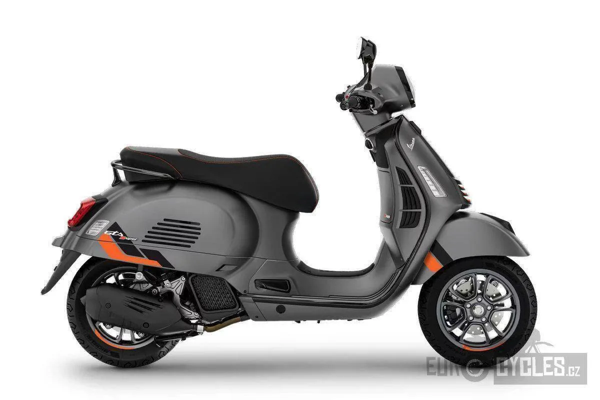 Vespa GTS 125 Super Sport AKCE 0% - skladem