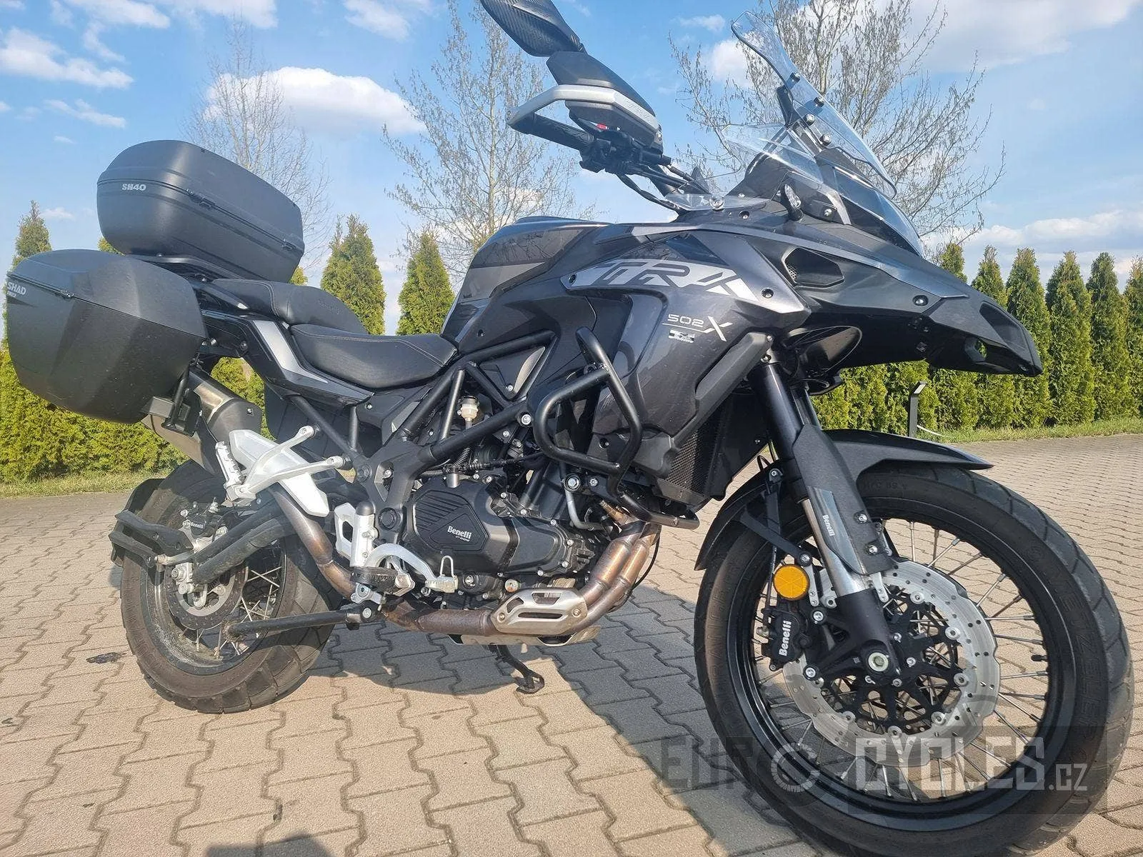 Benelli TRK 502 X