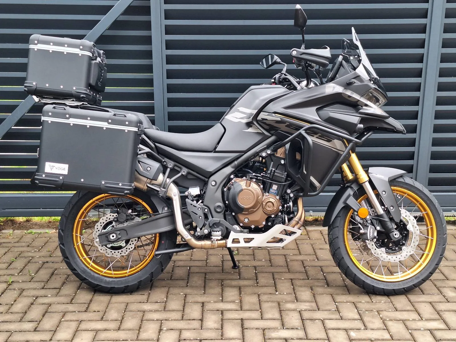 Voge 625DSX Touring- černá