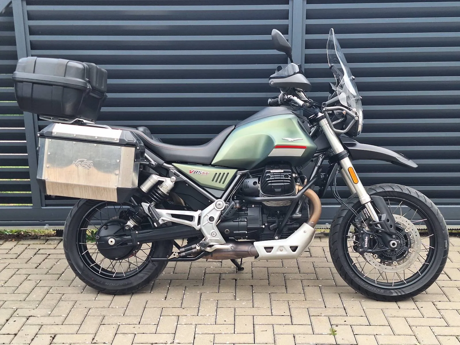 Moto Guzzi V 85 TT