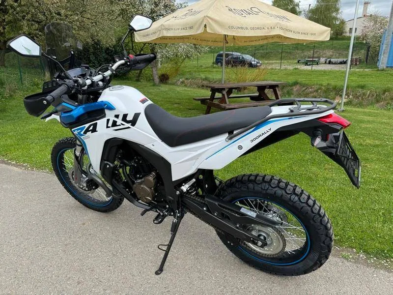 Voge 300 Rally